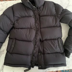 TNA Super Puff Jacket Size 3XS